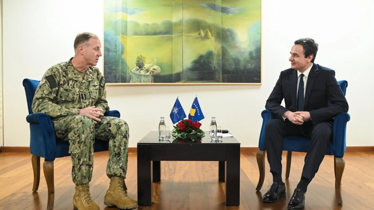 Kurti Diskuton Anëtarësimin e Kosovës në NATO me Admiralin Wikoff