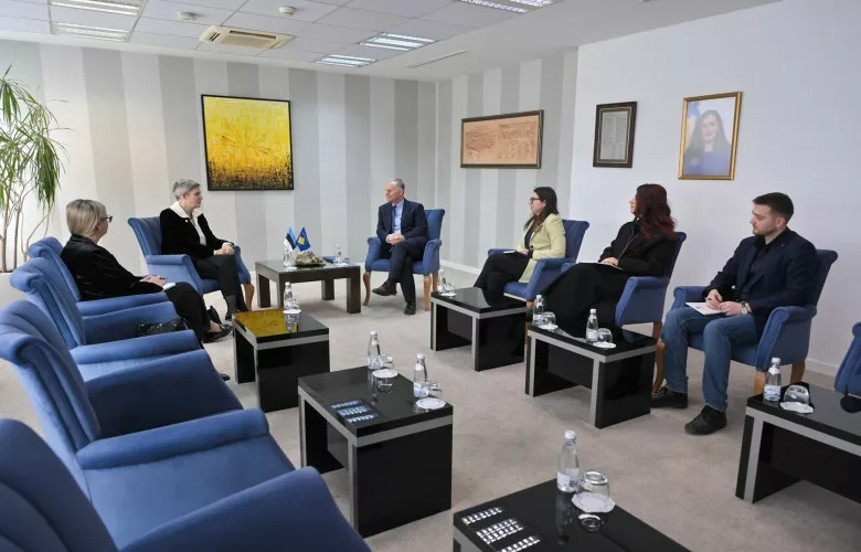Zëvendëskryeministri Bislimi takon ambasadoren e re të Estonisë