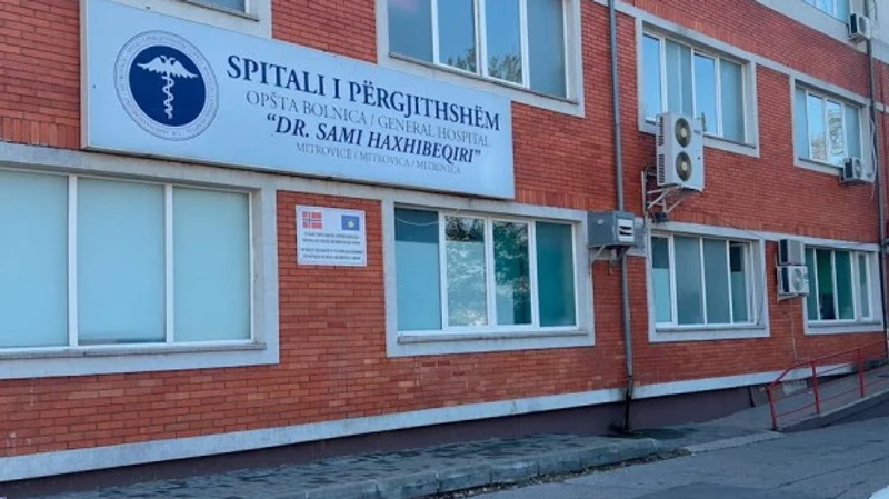 Infermiere dhe dy punonjës sulmohen në Spitalin e Mitrovicës