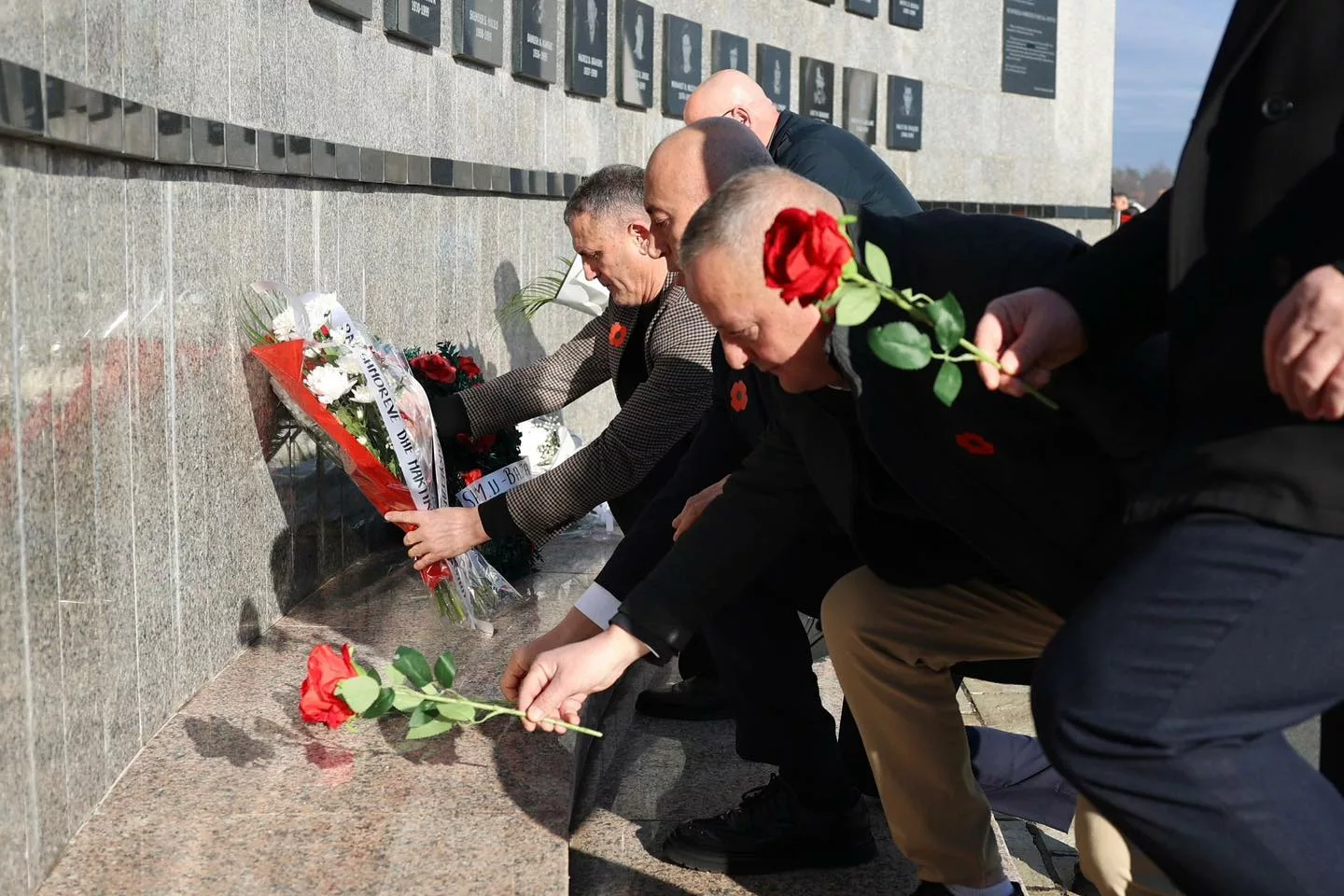 OVL e UÇK-së: Kujtimi i të rënëve në Reçak, detyrë e përhershme