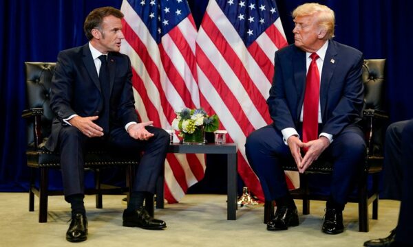 Macron reagon ndaj tarifave të Trump-it