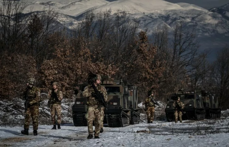 Trupat italiane të KFOR-it kryejnë stërvitje në Kosovë