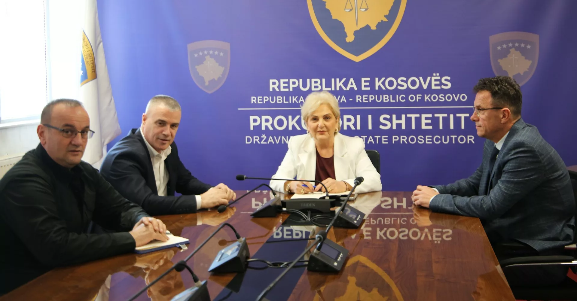 Prokuroria dhe Policia Diskutojnë Hetimet për Manipulimet Zgjedhore