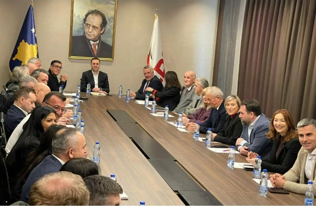 LDK organizon Kuvendin më 31 janar, Abdixhiku planifikon largimin