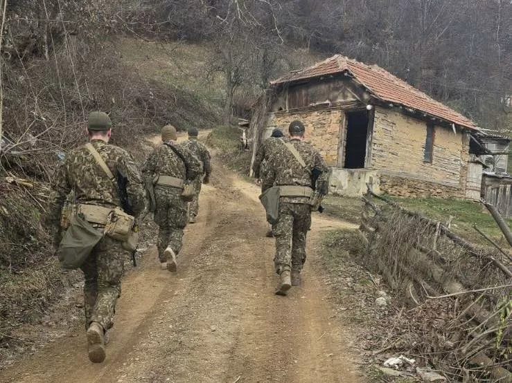 KFOR-i vazhdon patrullimet në rajonin verior të Kosovës