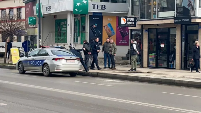 I riu arrestohet nga policia në Prishtinë