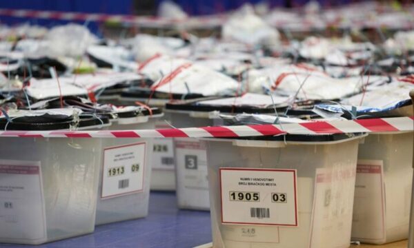 Rinumërimi i votave: Një deputet humb mandatin e tij