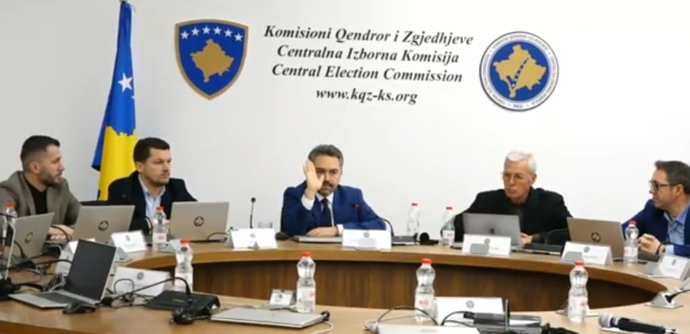 KQZ refuzon të shpallë rezultatet për Listën Serbe