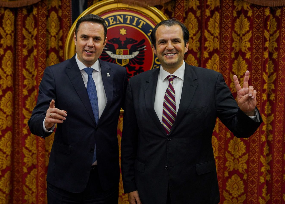 Ukë Rugova shprehet pas mbijetesës së Abdixhikut në votëbesim