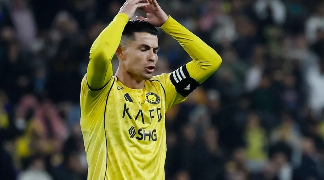 Cristiano Ronaldo qëndron jashtë ndeshjes kundër Al Riyadh në protestë