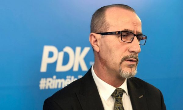 PDK nuk mbështet kandidaturën e Vjosa Osmanit