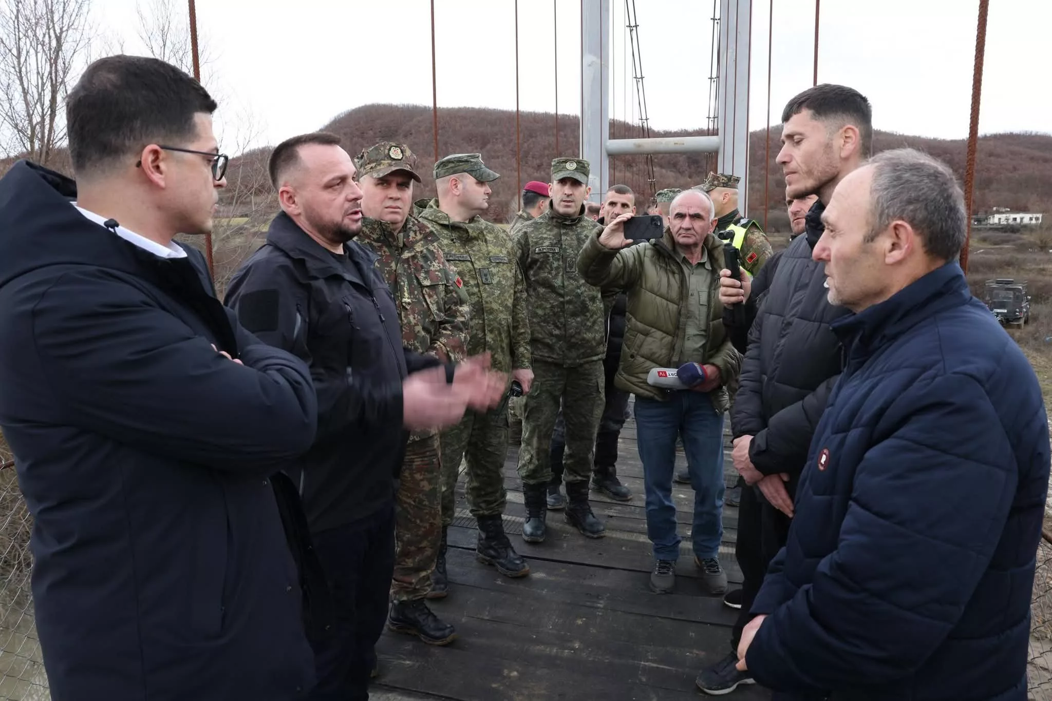 Kosova dhe Shqipëria bashkojnë forcat në kërkim-shpëtim në Klos