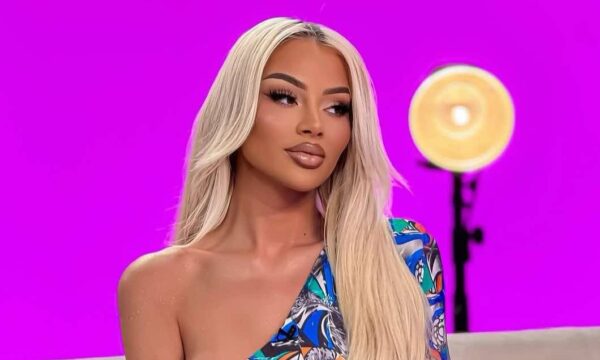 Benita Shpreh Dhimbjen për Klodin në Një Intervistë Emocionale