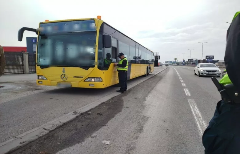 Kontrolle të reja për kamionë e autobusë nga Policia Shqiptare